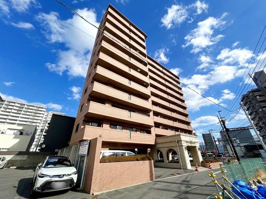 3LDK apartment in Minami Ward, Hiroshima - Photo 1