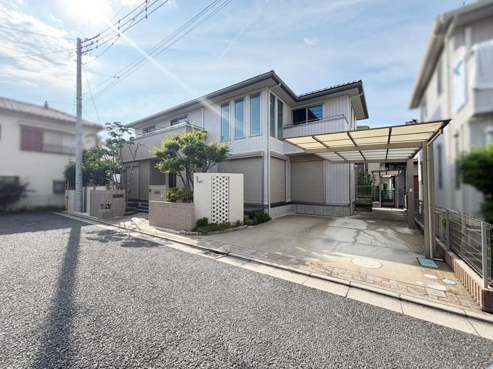 6LDK house in Kita Ward, Saitama - Photo 1