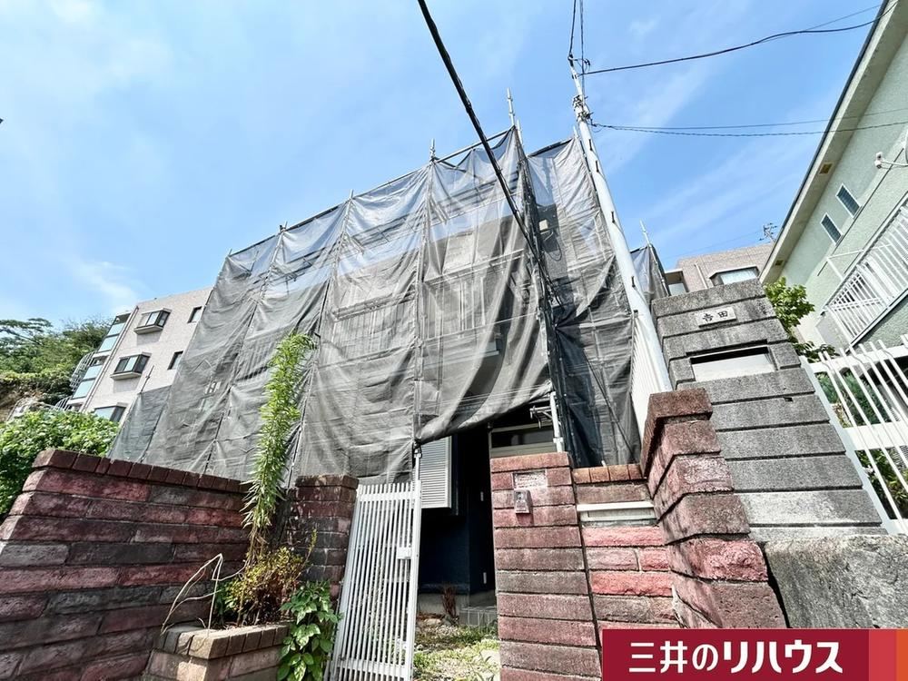 3LDK house in Totsuka Ward, Yokohama, Kanagawa - Photo 1