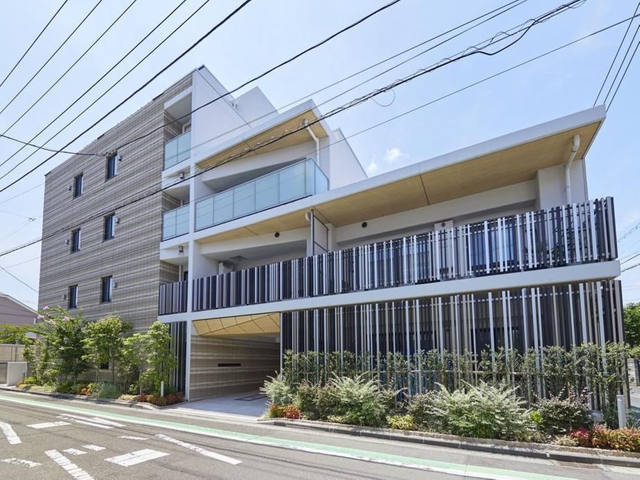 2LDK apartment in Minami Ward, Yokohama, Kanagawa - Photo 1