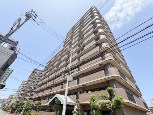 3LDK apartment in Joto Ward, Osaka - Photo 1