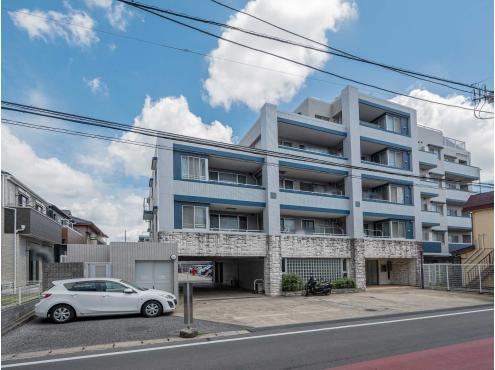 3LDK apartment in Funabashi, Chiba - Photo 1