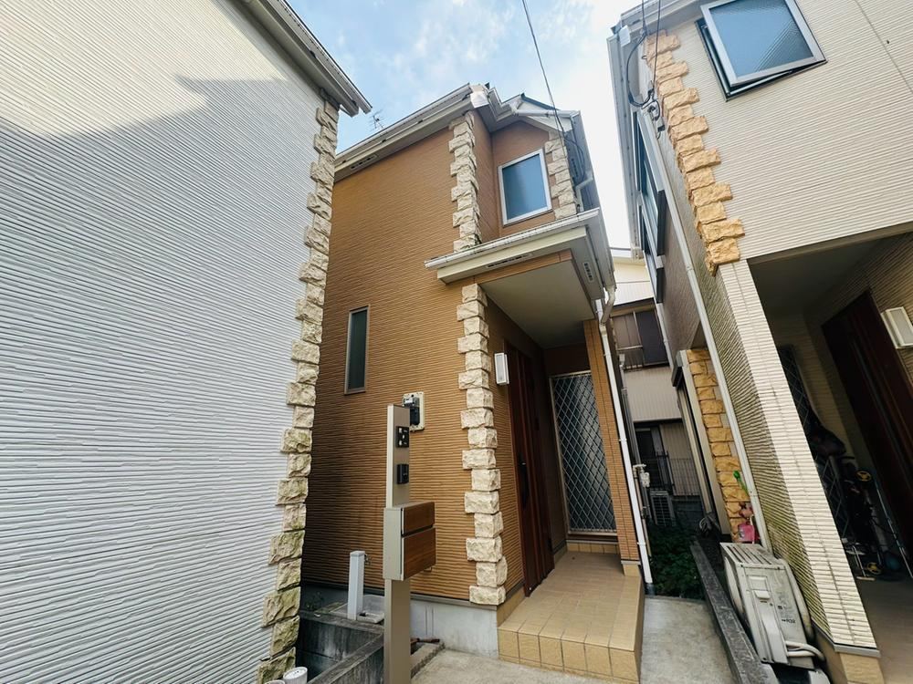 3LDK house in Katsushika Ward, Tokyo - Photo 1