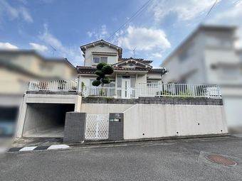 4LDK+S house in Heguri, Ikoma District