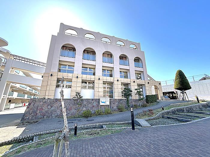 3LDK apartment in Sakae Ward, Yokohama, Kanagawa - Photo 1