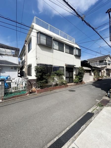 10LDK house in Kishiwada, Osaka - Photo 1