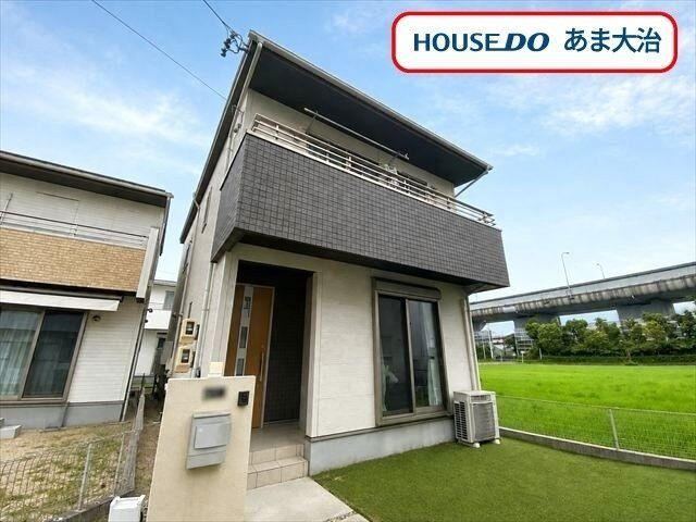 3LDK house in Ama, Aichi - Photo 1