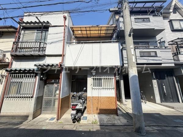 7DK house in Moriguchi, Osaka - Photo 1