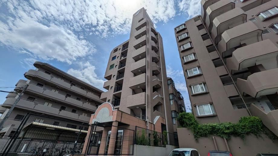 4LDK apartment in Midori Ward, Nagoya, Aichi - Photo 1