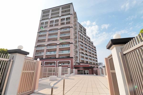 2LDK apartment in Adachi Ward, Tokyo - Photo 1