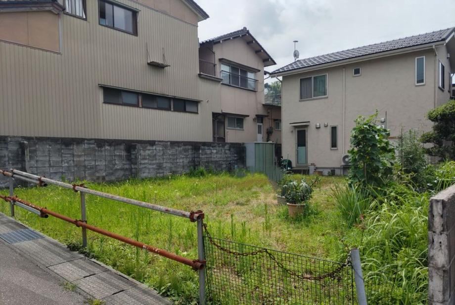 145 m² land in Kanazawa, Ishikawa - Photo 1