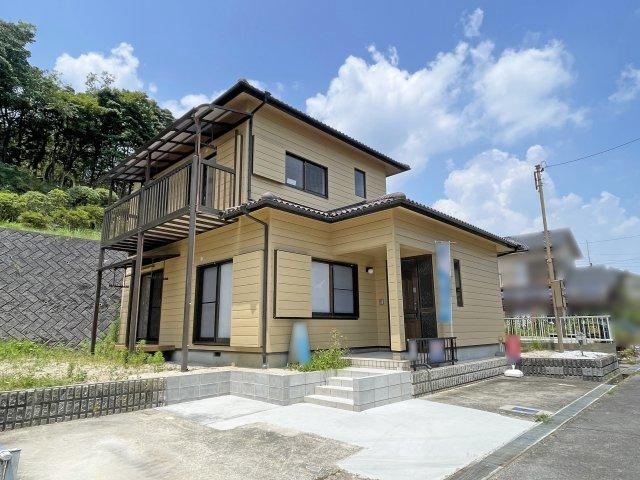 4LDK house in Yokkaichi, Mie - Photo 1
