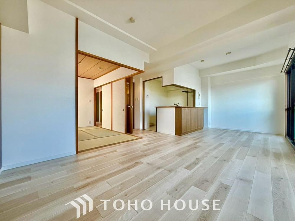 3LDK apartment in Minato Ward, Nagoya, Aichi - Photo 1