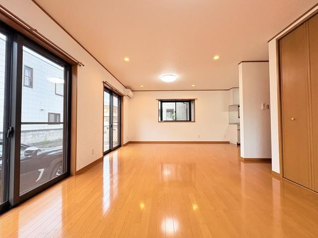 3LDK house in Kita Ward, Saitama - Photo 1