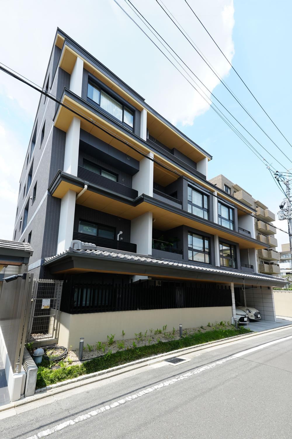 2LDK apartment in Kamigyo Ward, Kyoto - Photo 1