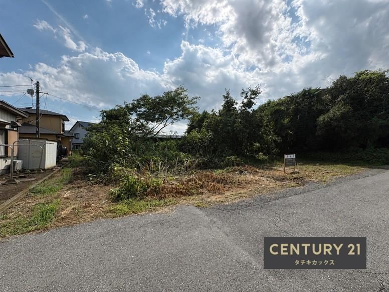255 m² land in Oyama, Tochigi - Photo 1