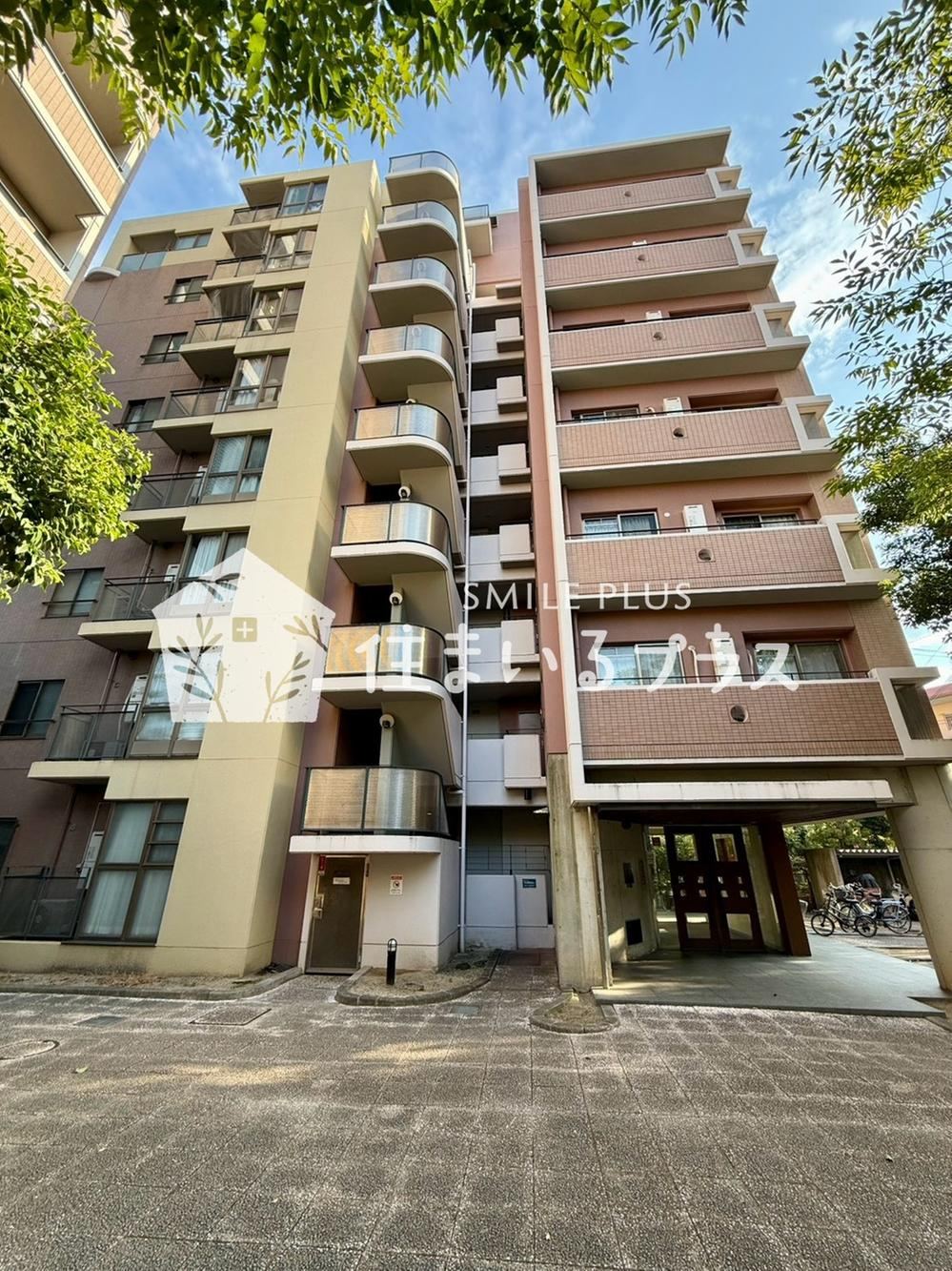3LDK apartment in Higashiyodogawa Ward, Osaka - Photo 1
