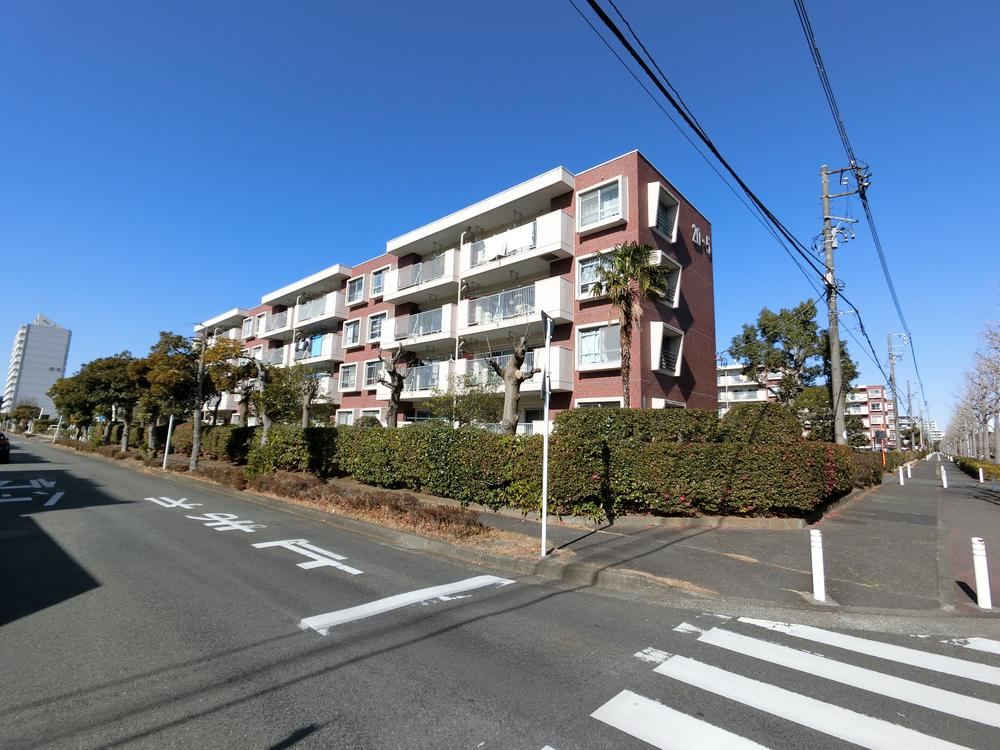 4LDK apartment in Kanazawa Ward, Yokohama, Kanagawa - Photo 1
