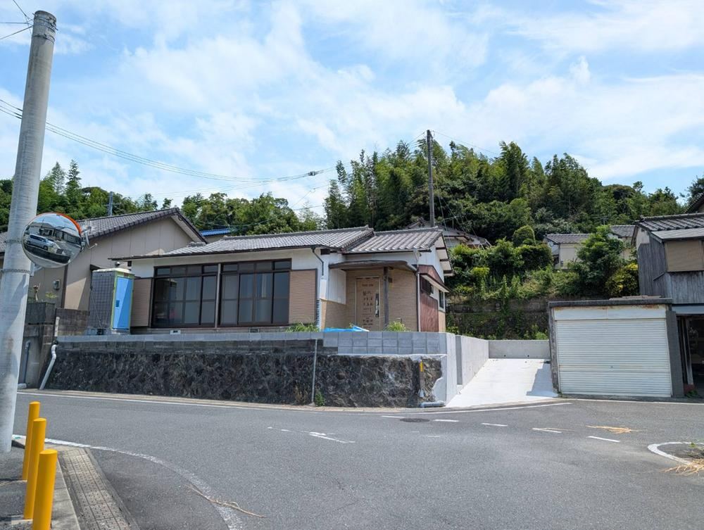 3LDK house in Mizumaki, Onga District, Fukuoka - Photo 1