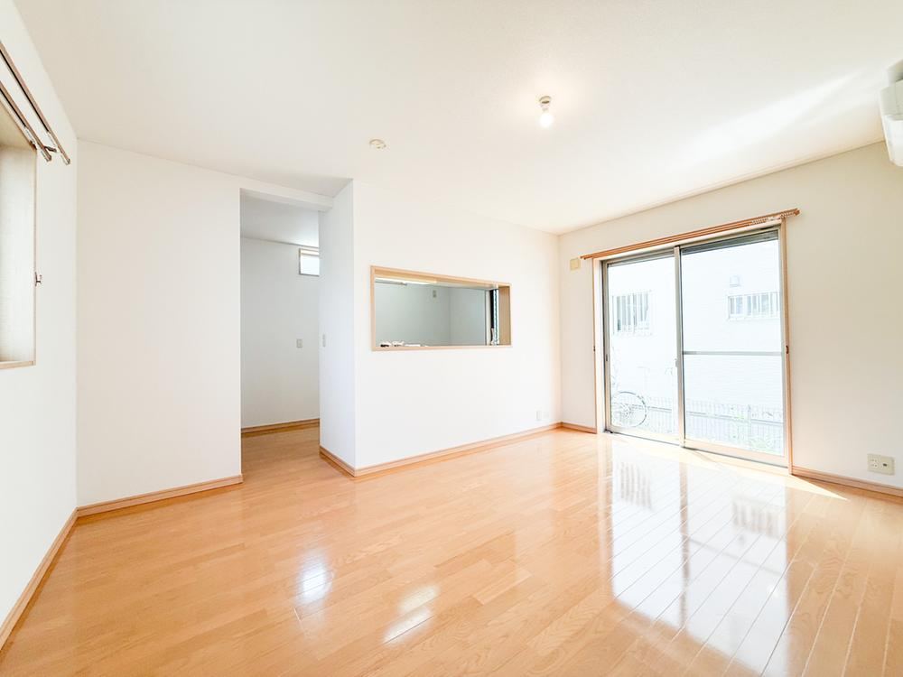 4LDK house in Akishima, Tokyo - Photo 1