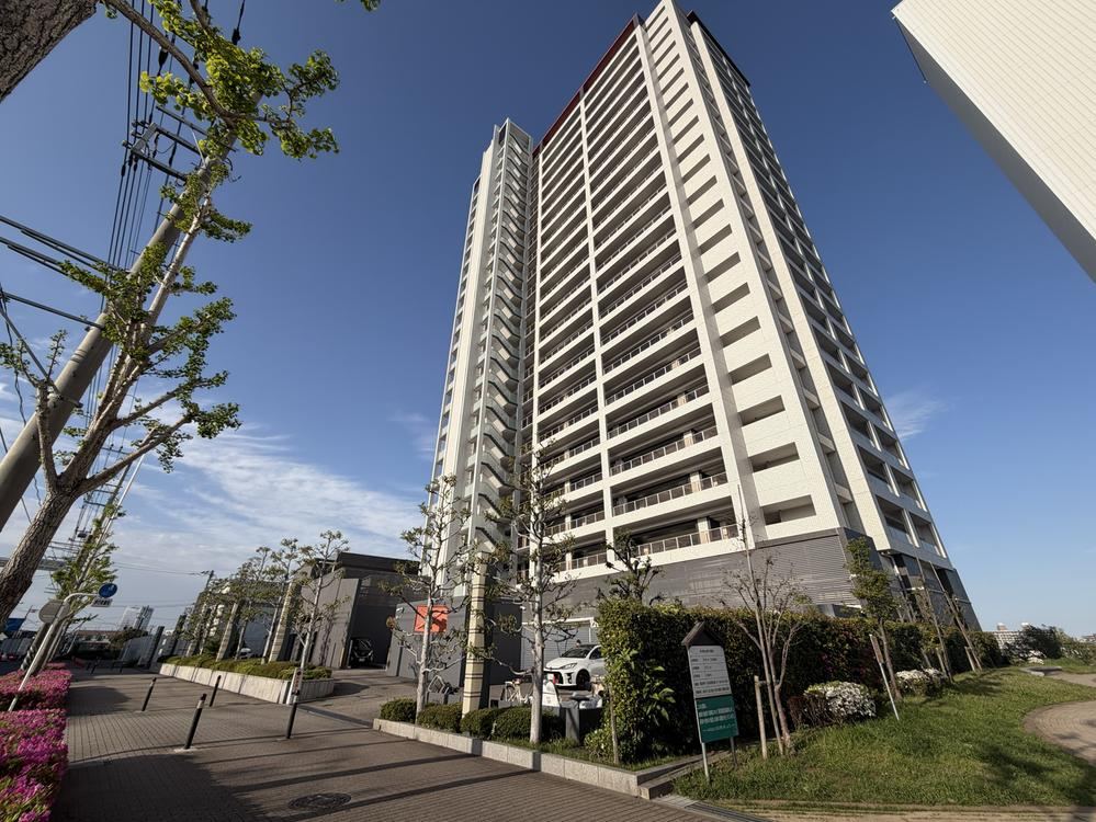3LDK apartment in Saiwai Ward, Kawasaki, Kanagawa - Photo 1
