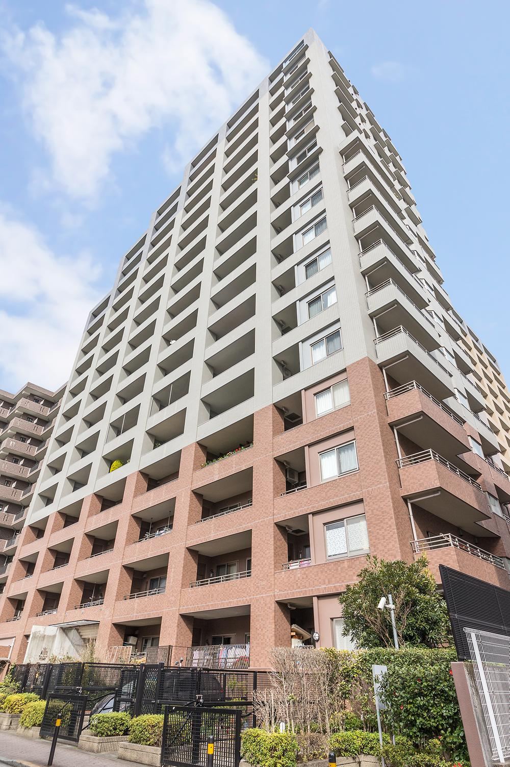 3LDK apartment in Machida, Tokyo - Photo 1