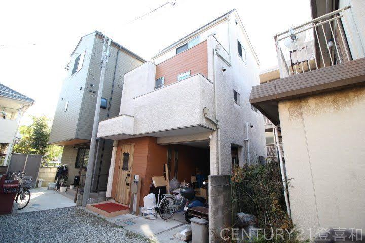 2LDK+S house in Shiki, Saitama - Photo 1