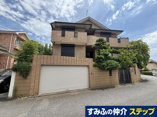 6LDK house in Chofu, Tokyo - Photo 1