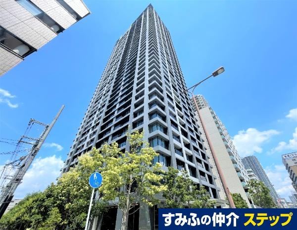 2LDK apartment in Kita Ward, Osaka - Photo 1