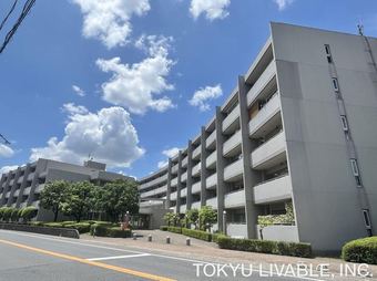 3LDK apartment in Oji, Kitakatsuragi District
