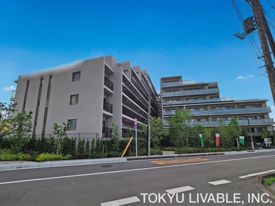 3LDK apartment in Nagareyama, Chiba - Photo 1