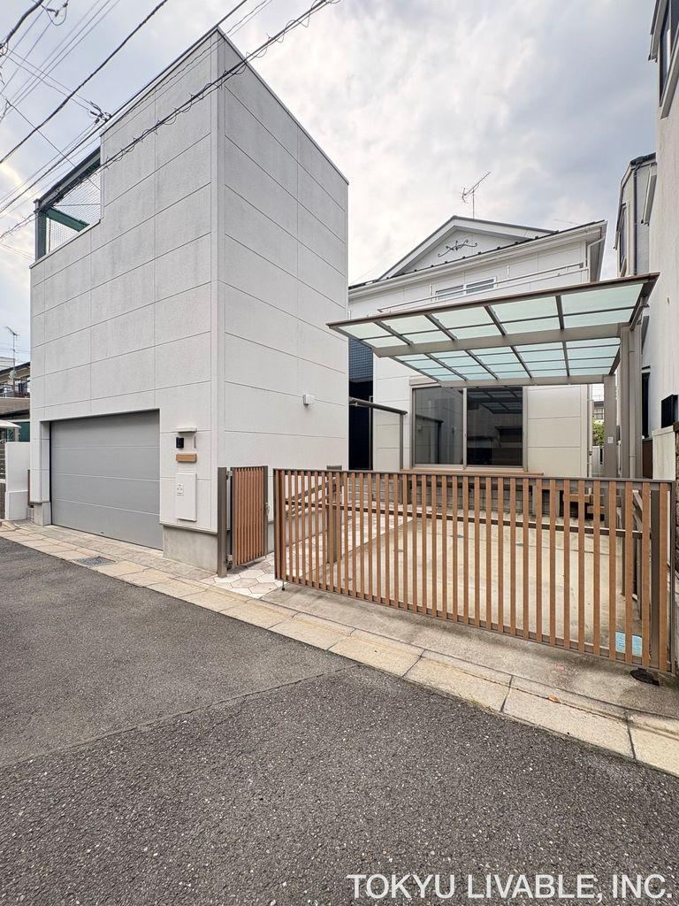 3LDK+S house in Tokorozawa, Saitama - Photo 1