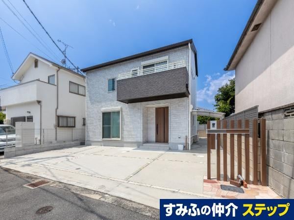 4LDK house in Takaishi, Osaka - Photo 1