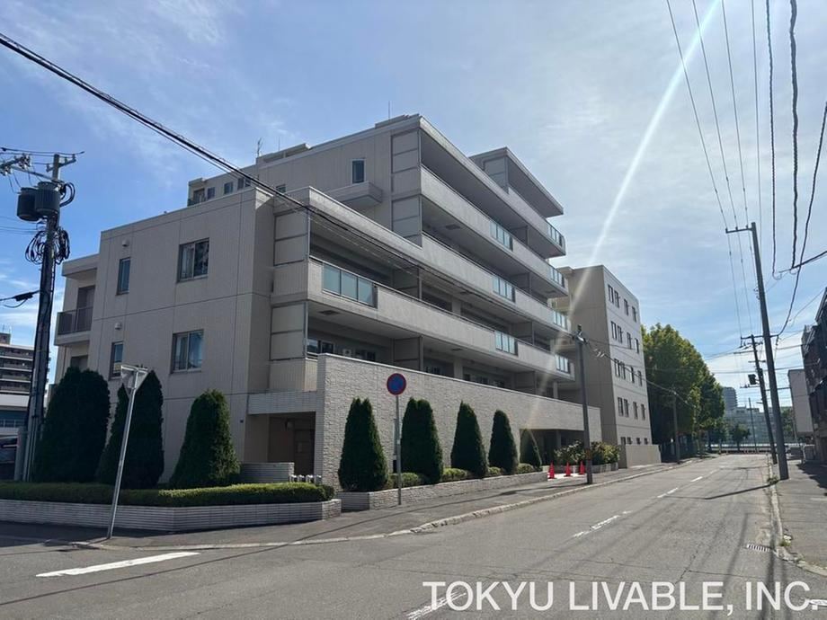 3LDK apartment in Shiroishi Ward, Sapporo, Hokkaido - Photo 1