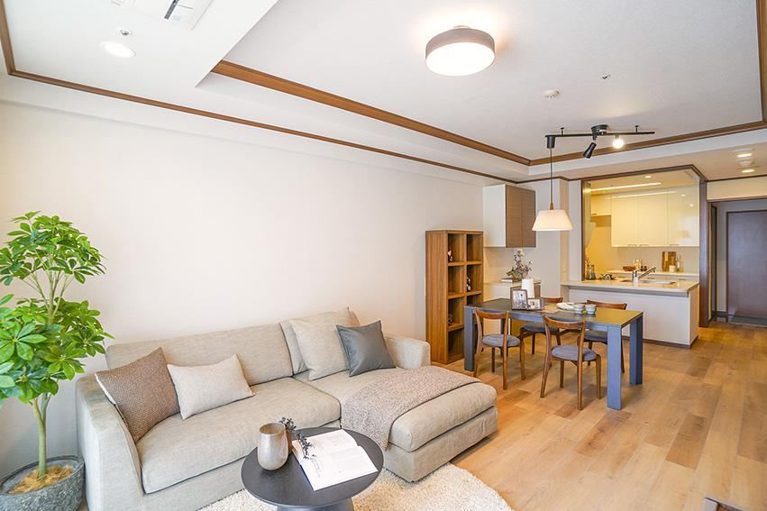 1LDK+S apartment in Minato Ward, Tokyo - Photo 1