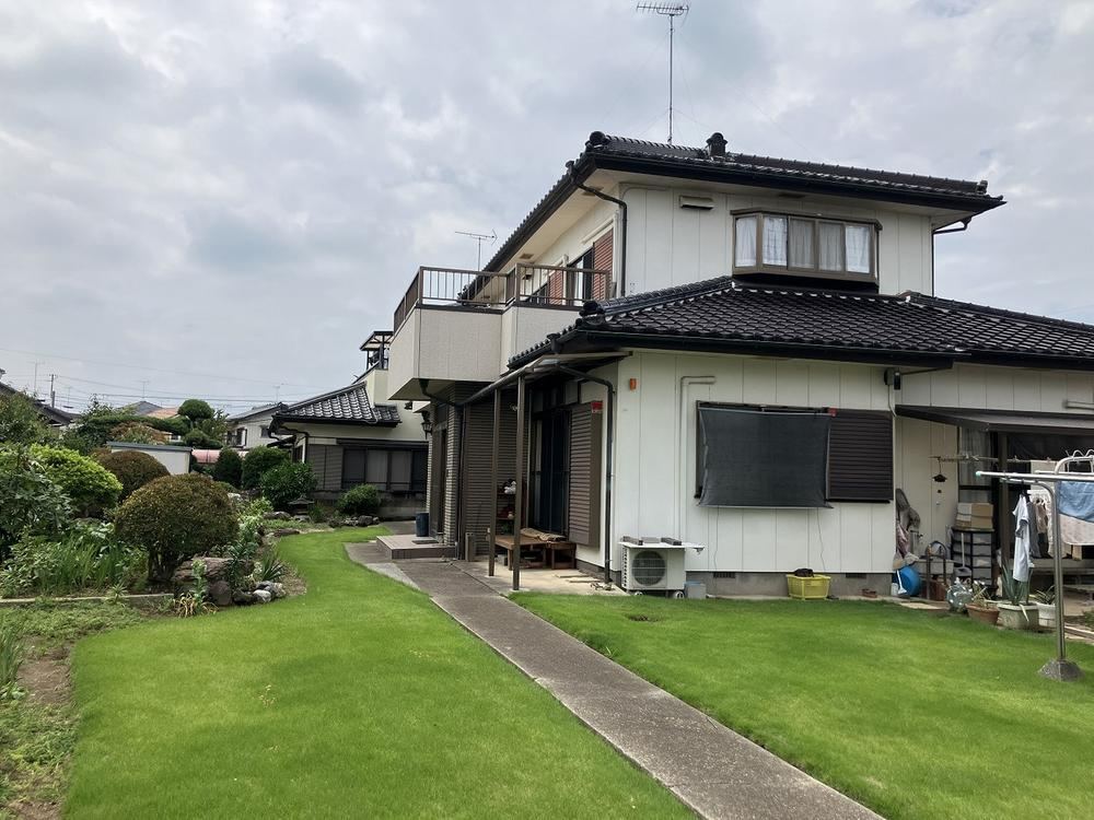 6LDK+S house in Kuki, Saitama - Photo 1