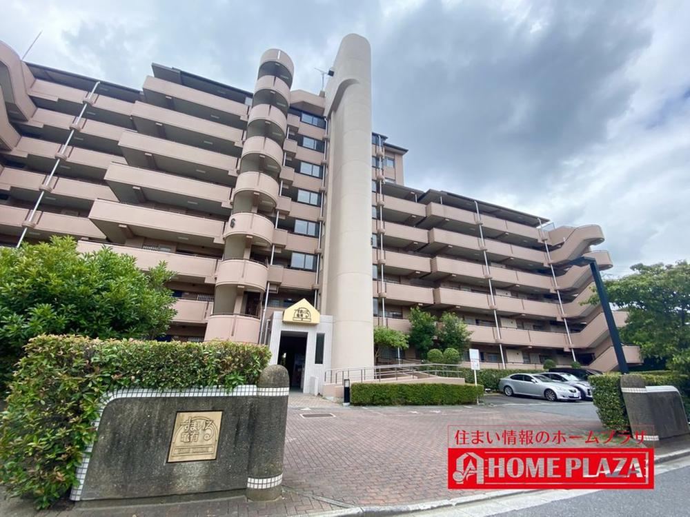 3LDK apartment in Katsushika Ward, Tokyo - Photo 1