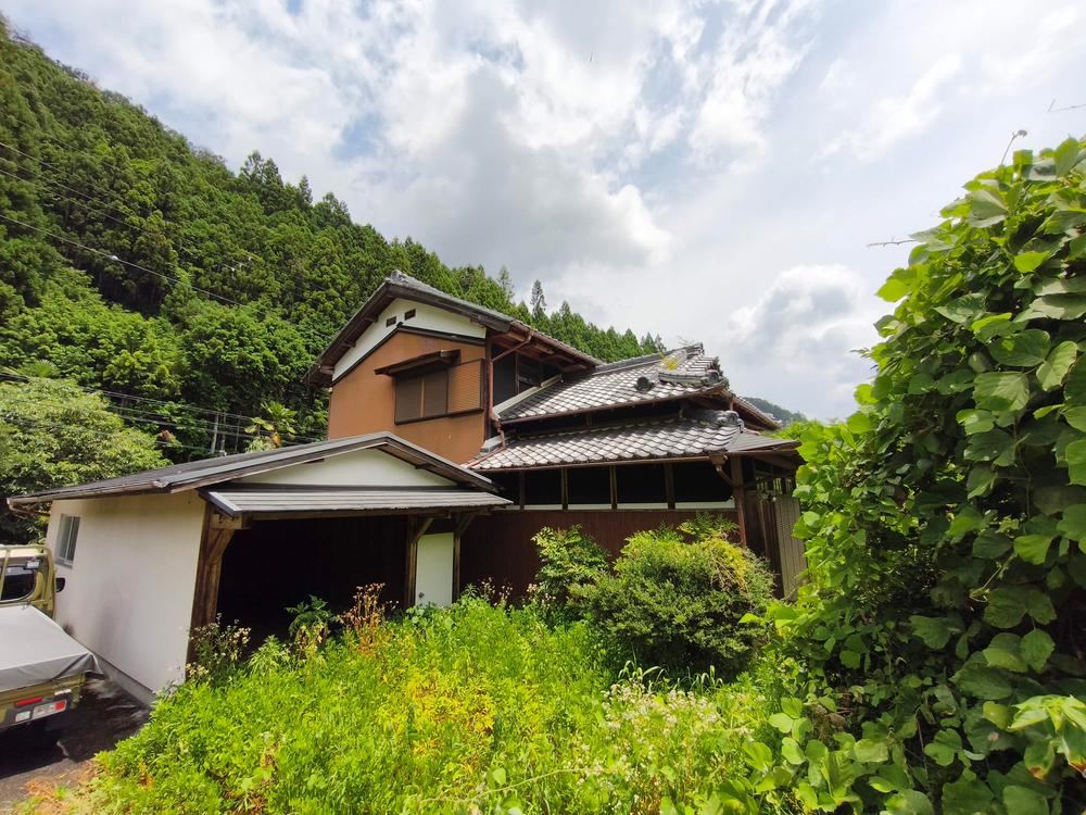 8DK+2S house in Higashiyoshino, Yoshino District, Nara - Photo 1