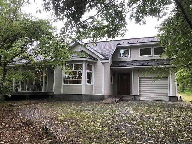 4LDK house in Karuizawa, Kitasaku District, Nagano - Photo 1