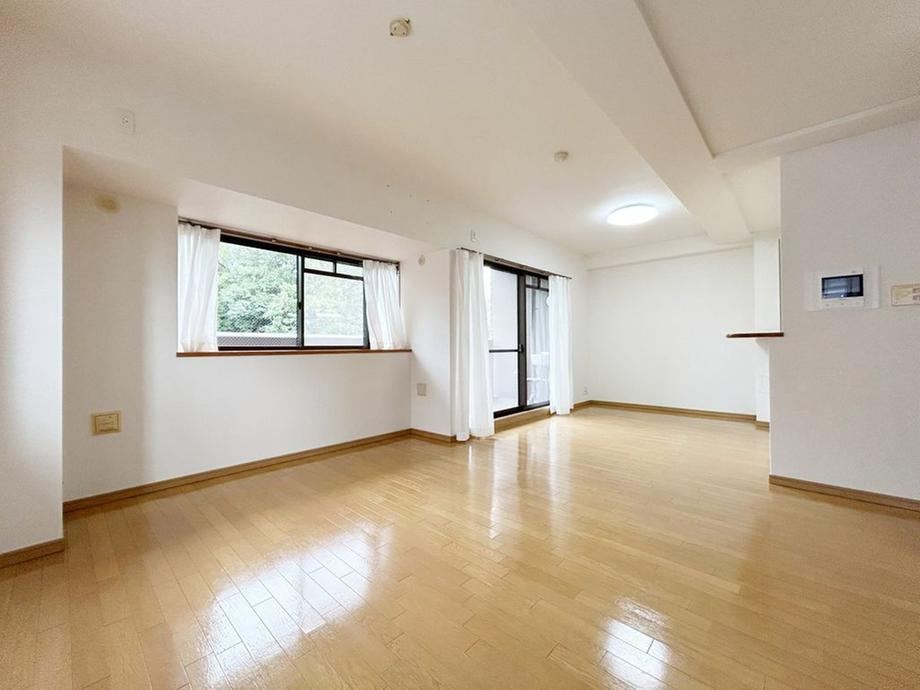 3LDK apartment in Suita, Osaka - Photo 1