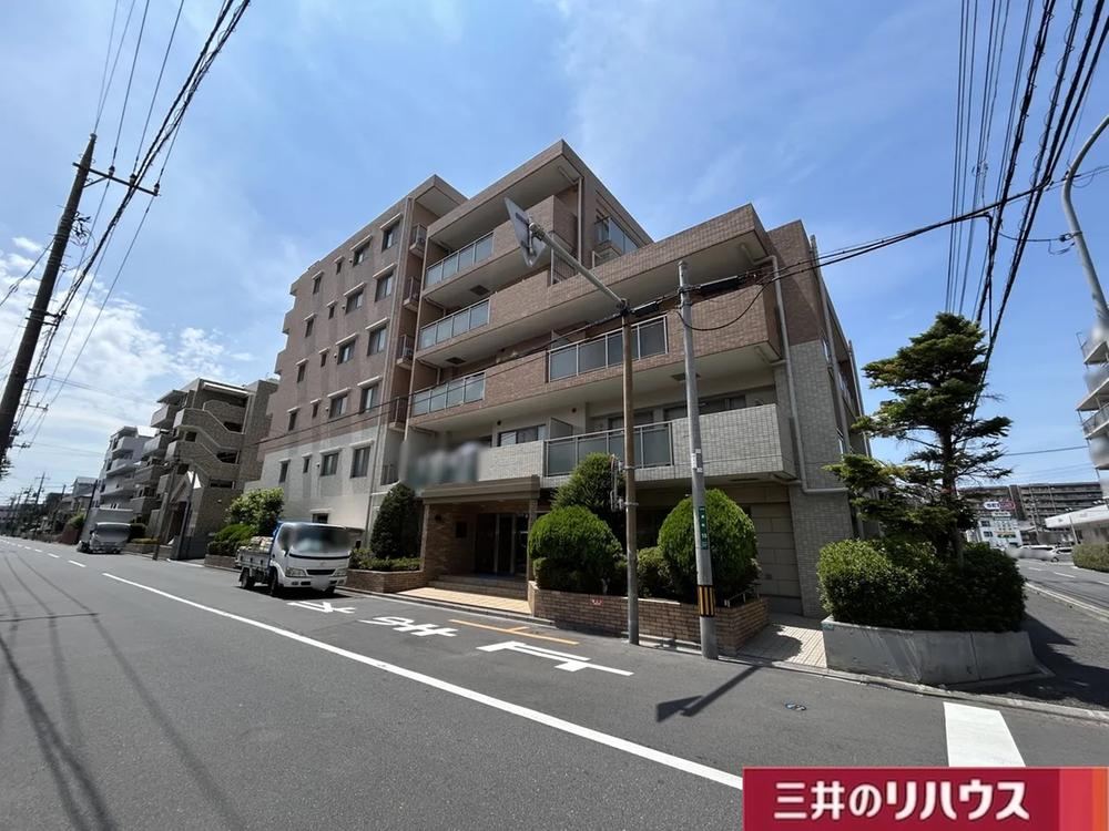 3LDK apartment in Kawaguchi, Saitama - Photo 1