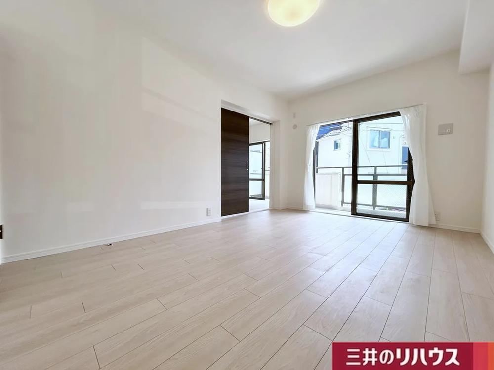 2LDK+S apartment in Fujisawa, Kanagawa - Photo 1