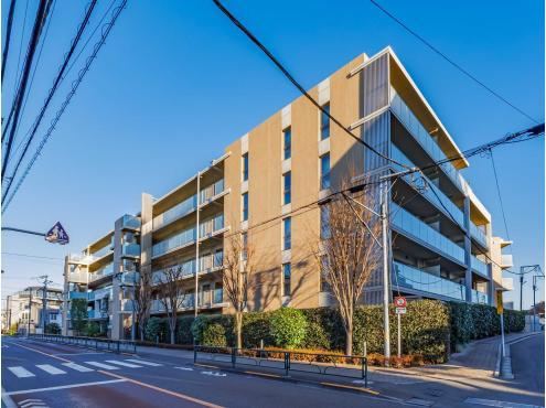 3LDK apartment in Nishitokyo, Tokyo - Photo 1