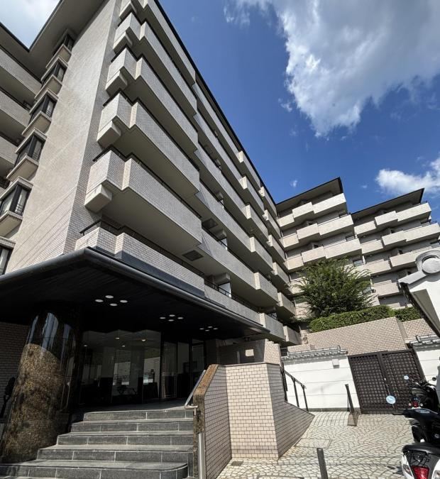 3LDK apartment in Sakyo Ward, Kyoto - Photo 1
