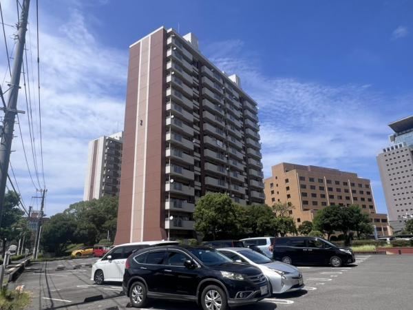 3LDK apartment in Kagoshima, Kagoshima - Photo 1