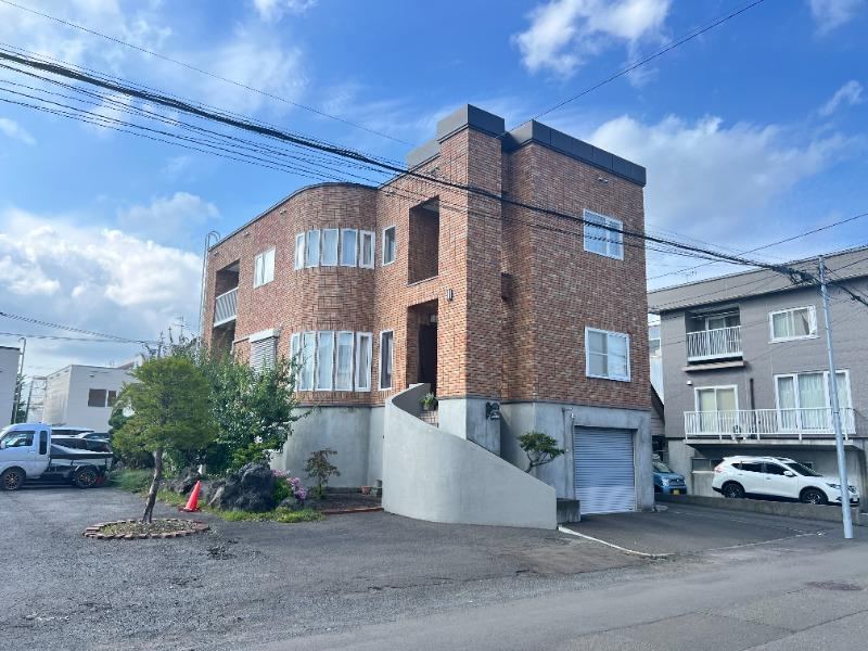 4LDK+S house in Shiroishi Ward, Sapporo, Hokkaido - Photo 1