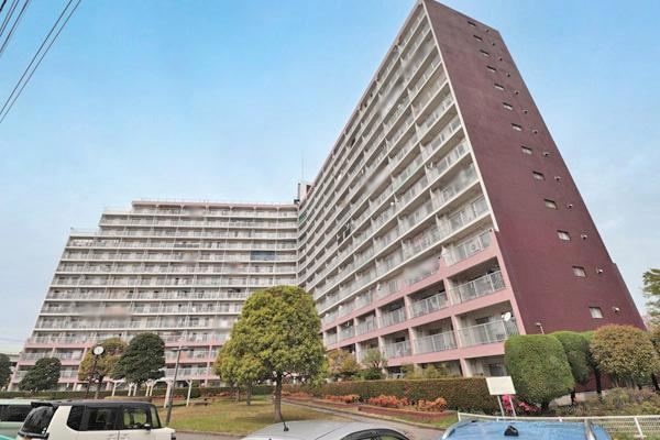 2DK apartment in Adachi Ward, Tokyo - Photo 1