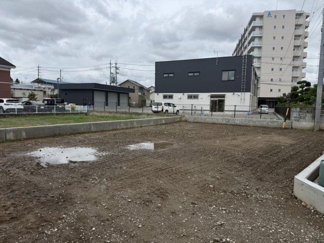 243 m² land in Nagano, Nagano - Photo 1