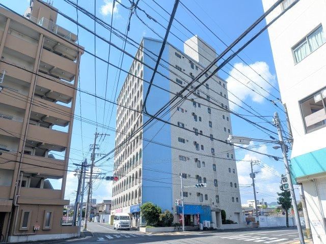 2LDK apartment in Kokurakita Ward, Kitakyushu, Fukuoka - Photo 1