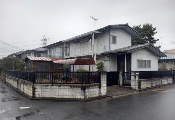 4LDK house in Sugito, Kitakatsushika District, Saitama - Photo 1